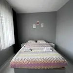 Ronadar Hotel *